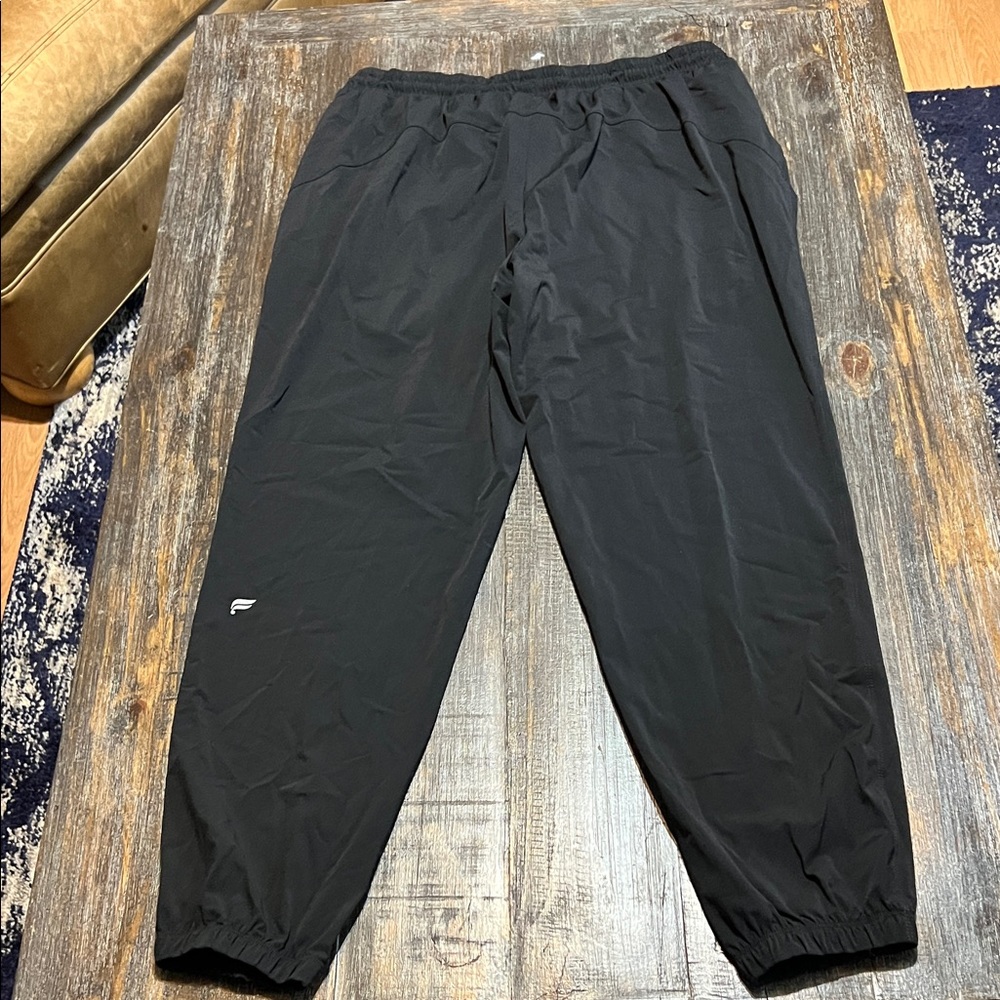 Fabletics Jogger Pants - Picture 4 of 4